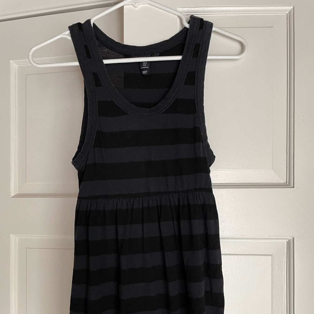 Adorable & comfortable H&M long top